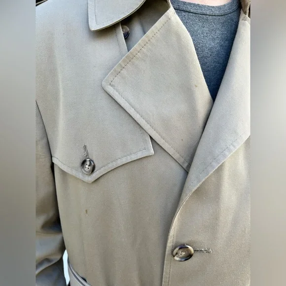 Vintage Christian Dior Long Double Breasted Light tan Trench Coat 44R - Picture 4 of 11